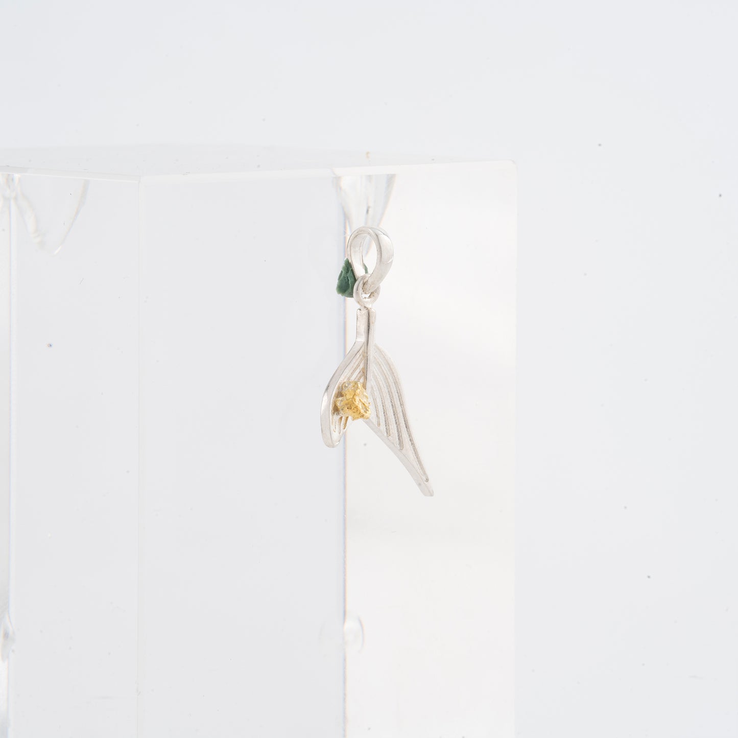 Whale Tail Pendant 3