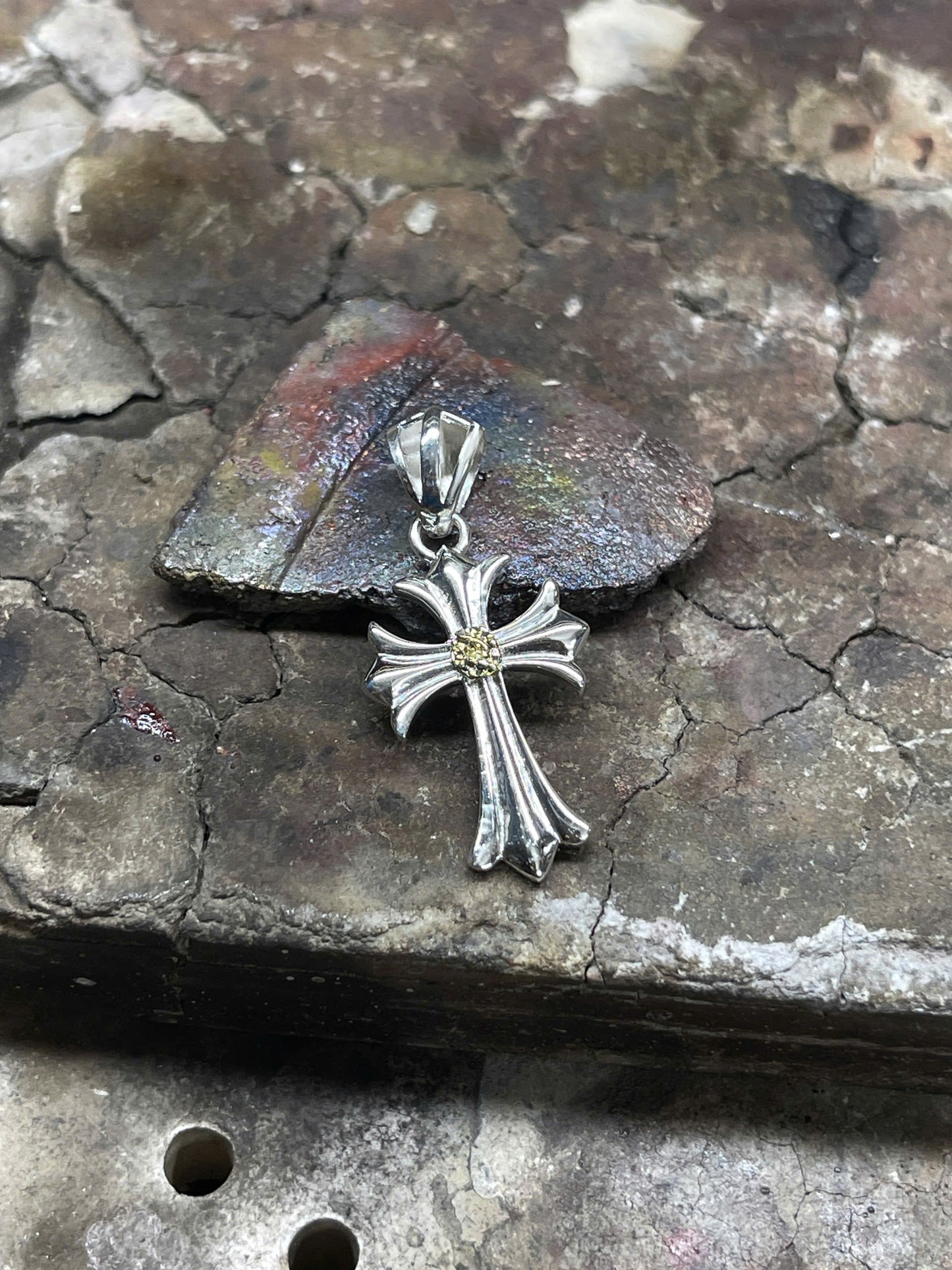Cross Pendant 1