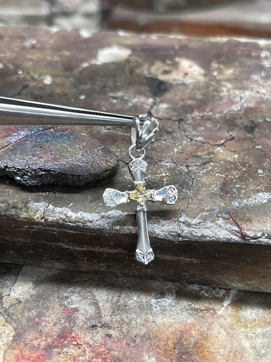 Cross Pendant 3