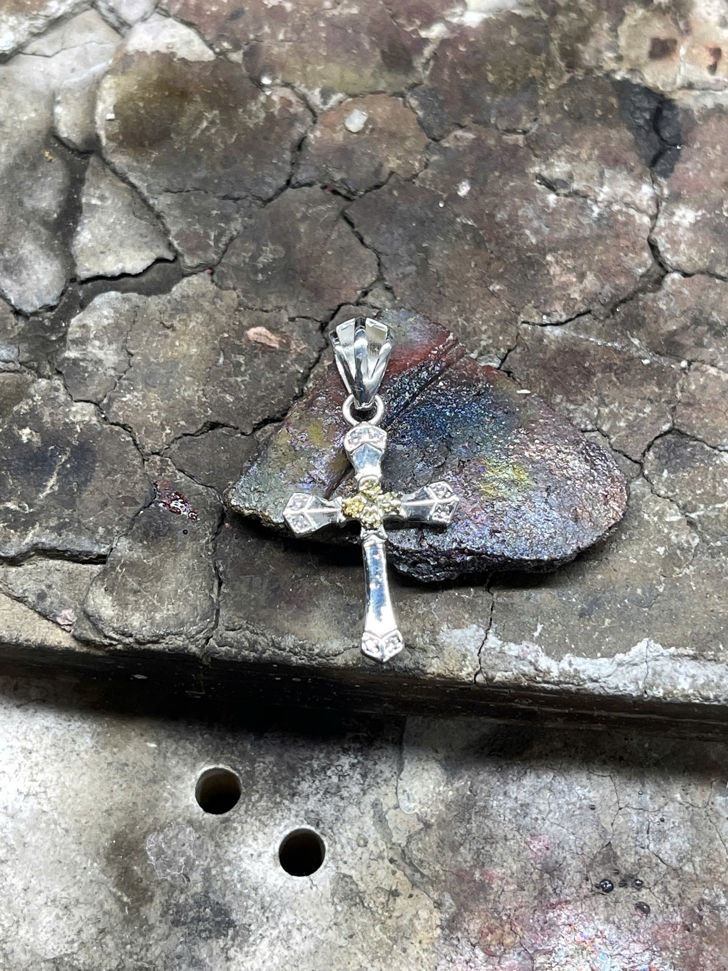 Cross Pendant 3